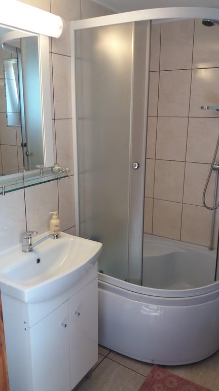 Cabana Bunicilor Rachitele Ngoại thất bức ảnh